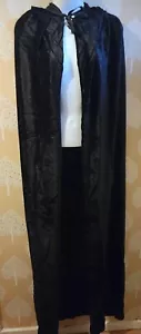 Long Black Hooded Velvet Cape Women Gothic World Book Day Fancy Dress Cosplay - Picture 1 of 4
