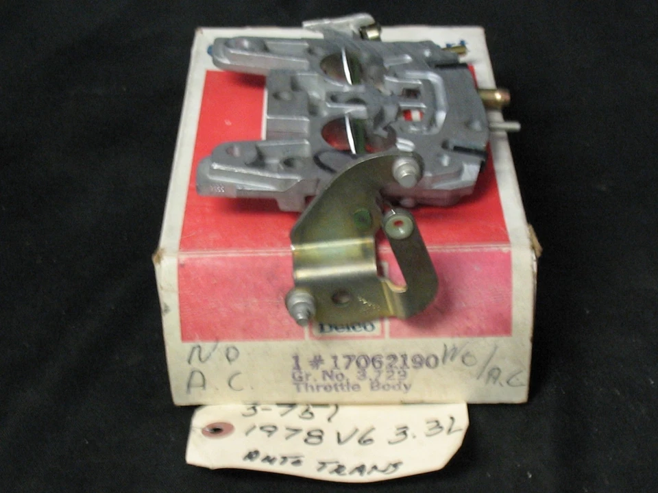 Placa de acelerador de doble chorro Rochester 1 #17062190 1978 V6 3,3 L transmisión automática NOS 3-751 Foto 1 de 1