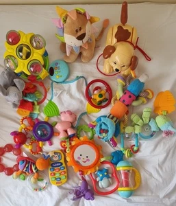 Toy bundle - Picture 1 of 10
