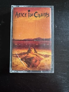 Alice In Chains Dirt Cassette Tape Grunge CT52475 Tested Cracked Case - Picture 1 of 7