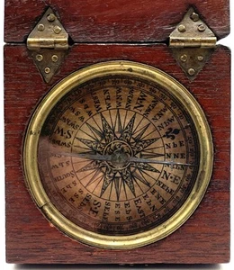Antique Instruments / Early Pocket Compass 18th – 19th Century - Imagen 1 de 3
