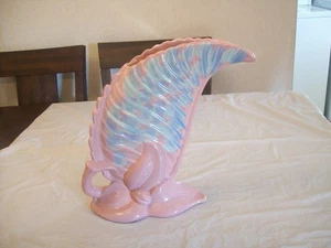 ROYAL HAEGER LEAF VASE - 12 1/2" TALL - Picture 1 of 7