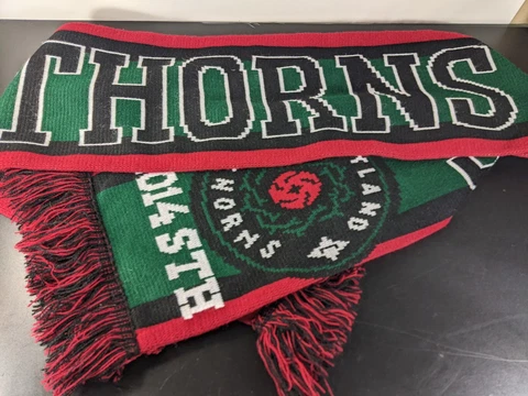Portland Thorns FC NWSL 2014 STH Season Ticket Holder Soccer Scarf Cover