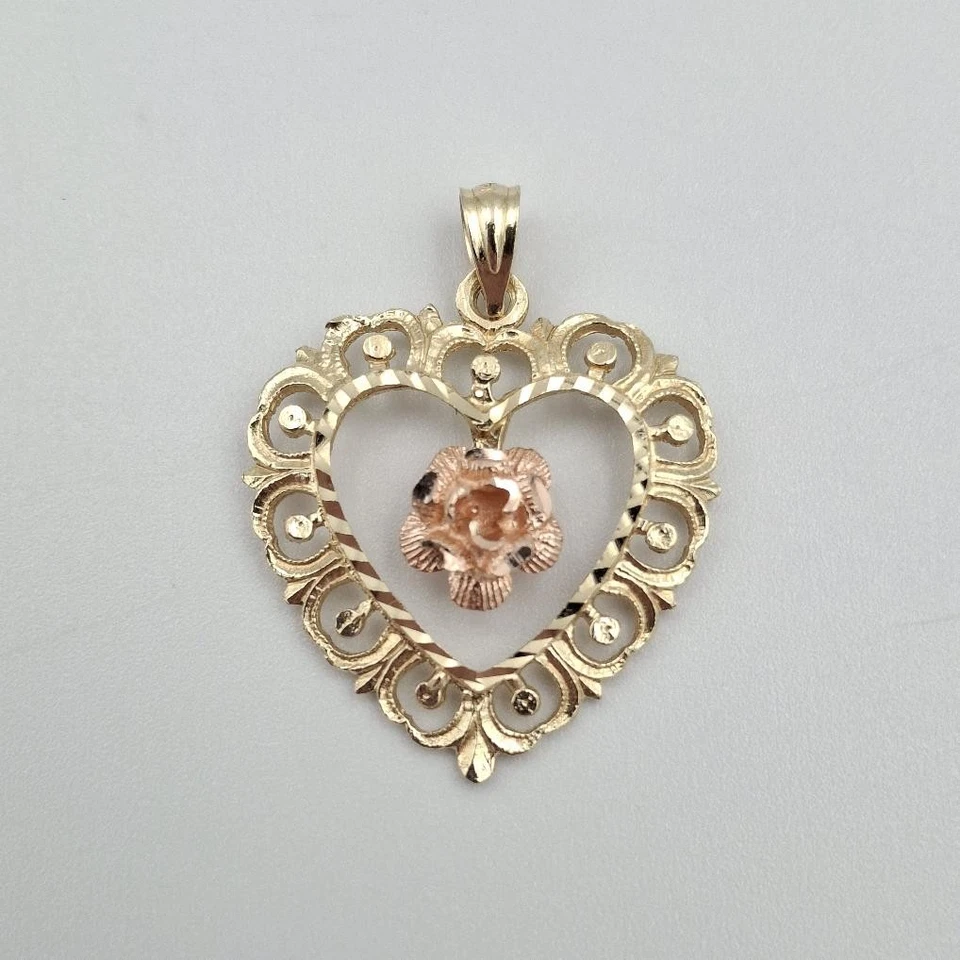 Colgante Corazón Flor Rosa Flotante Corte Diamante Oro Amarillo y Rosa 14K Dos Tonos Foto 1 de 4