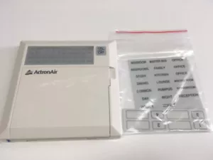 GENUINE Actron air C7-3 2090-013 7DAY/24HR WALL CONTROLER 3 STAGE COOL/HEAT SRA - Picture 1 of 1