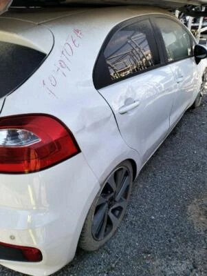 Cerradura puerta trasera derecha 1563354 para KIA RIO (UB)(2011-) 1.2 BASIC 2011 Foto 1 de 4