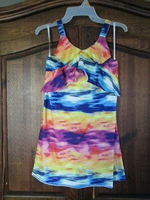 女孩 Amy Byer 大号 14 荷叶边背心,全新带标签 — 第 1/4 张图片