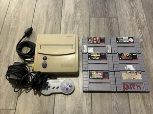 Super Nintendo SNES JR Mini Console Bundle With 1 Controller And Games Tested - Picture 1 of 4