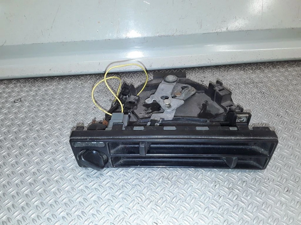 Módulo unidad climatizador Volkswagen Golf II 1991 DEV493608 Foto 1 de 3