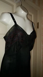 Vintage 1940er voller langer Slip Nan Blume schwarz rot weinrot Spitze Nylon XS small gebraucht, in einwandfreiem Zustand - Bild 1 von 8