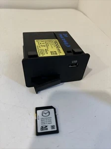 2020 MAZDA3 CENTER CONSOLE USB AUXILIARY JACK ADAPTER PORT HUB OEM BDGG-669U0 - Picture 1 of 6