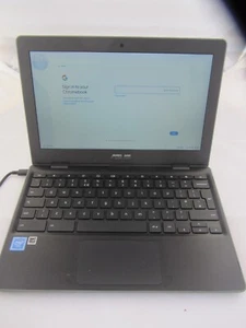 ASDUS CHROME MODEL C204MM LAPTOP COMPUTER ( FOR PARTS ) - Afbeelding 1 van 3