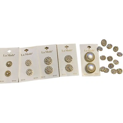 Lot La Mode rhinestones 3/4” (2) 5/8" (2) 1" (1) plus random round buttons VTG - Image 1 of 4