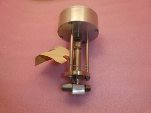 SWAGELOK SS-4UW VALVE BELLOWS SEAL BELLOWS SEALED 1/4IN SWAGELOK ENDS 31 - Picture 1 of 6