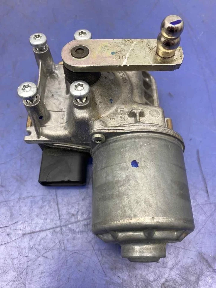 2022 2023 JEEP WAGONEER FRONT WINDSHIELD WIPER MOTOR 68446871AA - Image 1 of 4