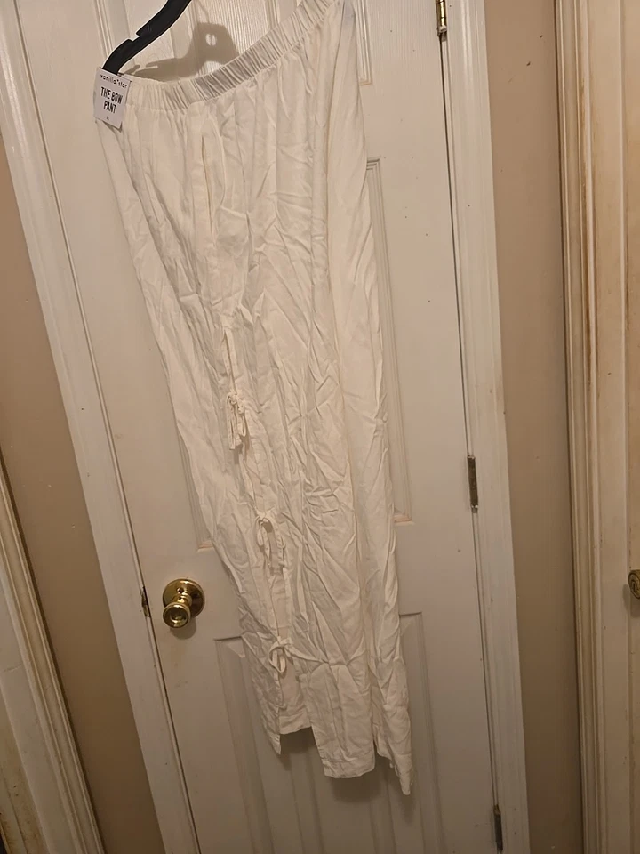 Pantalones Vanilla Star The Bow XL nuevos con etiquetas Foto 1 de 4