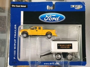 Vintage ERTL 1/64 Ford F150 Pickup Truck w/ Grain Pup Trailer Chase Farm Systems - Picture 1 of 4