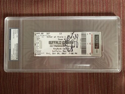 SABLES DE BOLETOS DE JUEGO 600 AUTOGRAFIADOS KYLE OKPOSO CERTIFICADOS POR PSA/ADN Foto 1 de 4