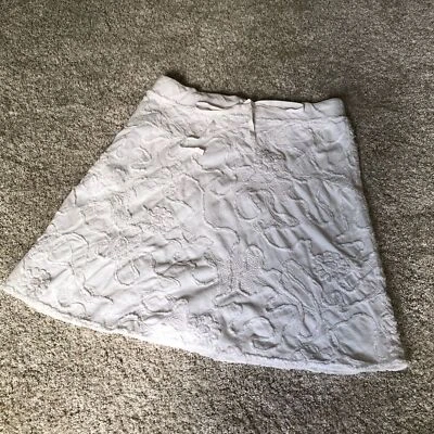 Minifalda Max Studio Y2K años 2000 blanca 100 % algodón acampanada talla M boho bordada Foto 1 de 4