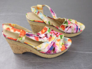 Naturalizer Lulianna Platform Sandals Womens 7 M Pink Floral Fabric Comfort Cork