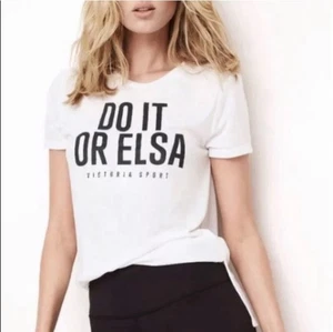 Camiseta Victoria Secret Sport Logo Do It Or Elsa Blanca Negra Atletismo Yoga XS NUEVA CON ETIQUETAS - Imagen 1 de 3