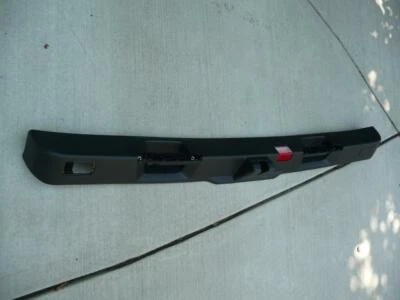 Cubierta inferior de moldura de puerta levadiza Mercedes Benz W166 2012-2015 A16674005729051 OEM A1 Foto 1 de 4