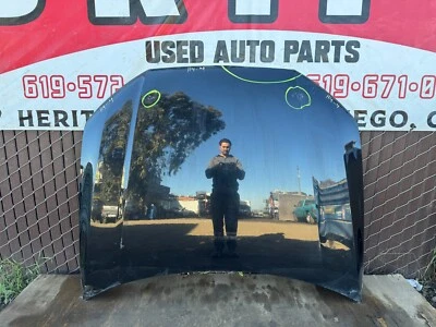 2017 2018 2019 2020 2021 2022 2023 AUDI Q7 SQ7 CAPÓ DELANTERO OEM Foto 1 de 4