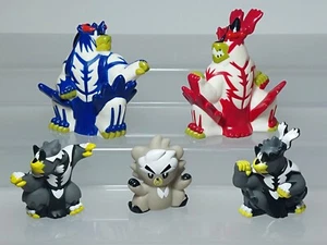 G-Max Urshifu Kubfu Pokemon Kids Finger Puppet Figure Bandai 2021 M03 1.7-2.9in - Picture 1 of 6