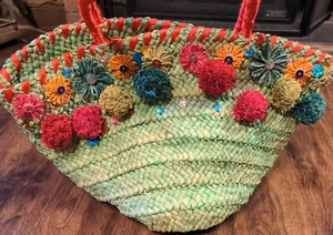 United Colors Of Benetton Linea LGo Straw Shoulder Bag Floral Pom Poms Handmade - Picture 1 of 18