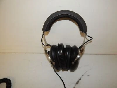 ^^ KOSS HEADPHONES (SPI37) - Image 1 of 4