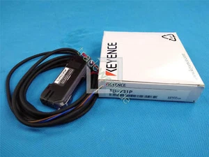 1PC Keyence FS-V31P Fiber Optic Sensor Amplifier - Bild 1 von 1