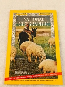 National Geographic December 1966 Massachusetts Insect World Woodpecker - Picture 1 of 1