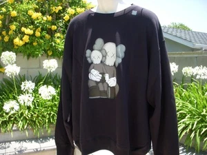 KAWS x Uniqlo Crewneck Sweatshirt Graphic on Back/Front Youth 13, 20" across - Picture 1 of 9