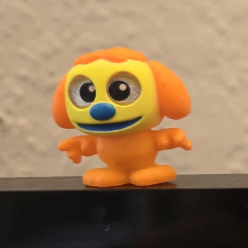 Rowlf el perro - Los Muppets - Exclusivo Blacklight de Disney Doorables Foto 1 de 1