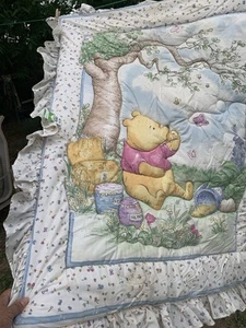 Vintage 1994 Disney Classic Winnie The Pooh Crib Comforter Baby Blanket Quilt - Picture 1 of 9
