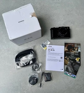 Fujifilm X-E5 40.2MP X-Trans CMOS Sensor Digital Camera XF 23mm f/2.8 Lens Kit - Picture 1 of 8