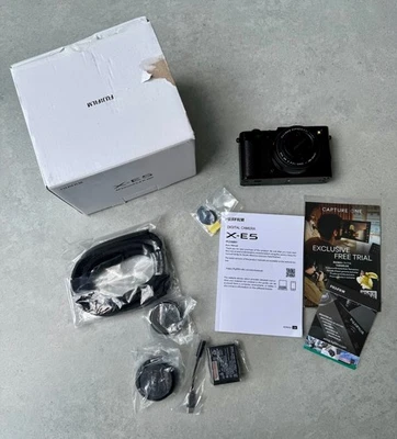 Fujifilm X-E5 40.2MP X-Trans CMOS Sensor Digital Camera XF 23mm f/2.8 Lens Kit - Image 1 of 4