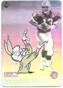 1992 Upper Deck Looney Tunes Hologram Dan Marinio Dolphins FREE SHIPPING - Picture 1 of 1