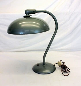💥MID CENTURY MODERN Green Metal DESK / TABLE Lamp WORKING Swivel Shade 17"💥 - Picture 1 of 20