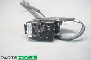 Actuador de cierre de cerradura de puerta trasera izquierda Maserati Quattroporte S 2014-2017 1359 OEM - Imagen 1 de 8