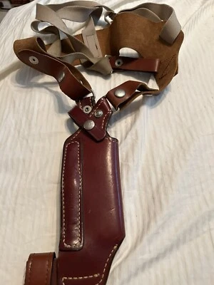 Vintage Leather S&W Shoulder Holster And Harness , 45 34 LH - Image 1 of 4