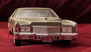 1976 Cadillac Eldorado Tan 1/25 Scale Dealer Promo Car with box. - Bild 1 von 6