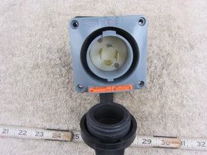 Hubbell HBL 2415SW 20A 125/250V Watertight Twist-Lock Flanged Inlet L14-20P, New - Picture 1 of 3