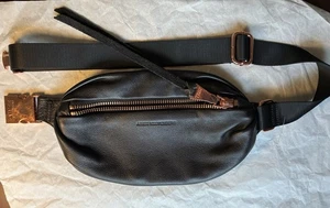 Damen-Bauchtasche Aimee Kestenberg schwarz Leder kupferfarben. Siehe Foto - Bild 1 von 7