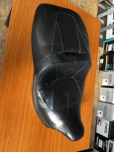 Sedile Harley Touring 08-23 Street Road Electra Glide Comfort con riscaldamento sedile - Foto 1 di 6