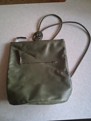 Mochila Treasure Bond verde Foto 1 de 4