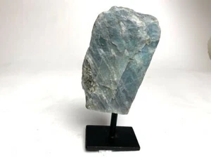 Esemplare di cristallo di labradorite arcobaleno grezzo naturale lucido su supporto - 11 - Foto 1 di 4