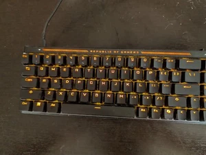 ASUS ROG FALCHION ACE HFX 65% HALL EFFECT GAMING KEYBOARD - Picture 1 of 3