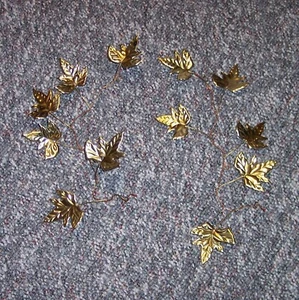 Juego de 2 colgantes de pared vintage Homco para interiores de metal hojas doradas decoración - Imagen 1 de 1