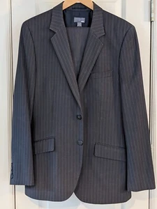 H&M Men's Suit 48 European 2-Button Dark Grey Striped from Europe - Picture 1 of 14